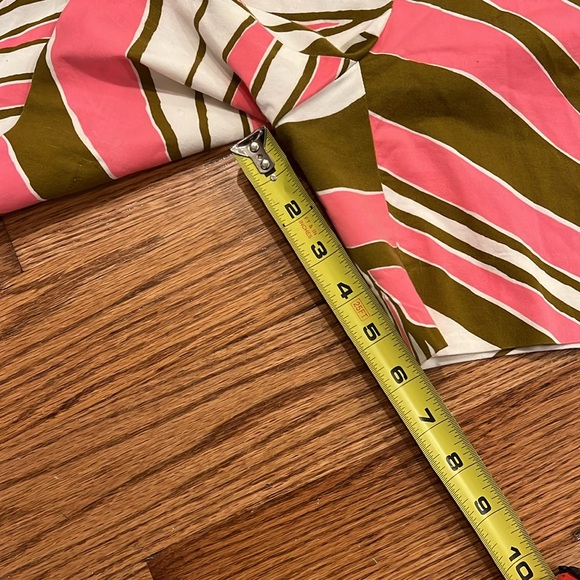 Trina Turk multicolor dress shorts - Picture 9 of 9